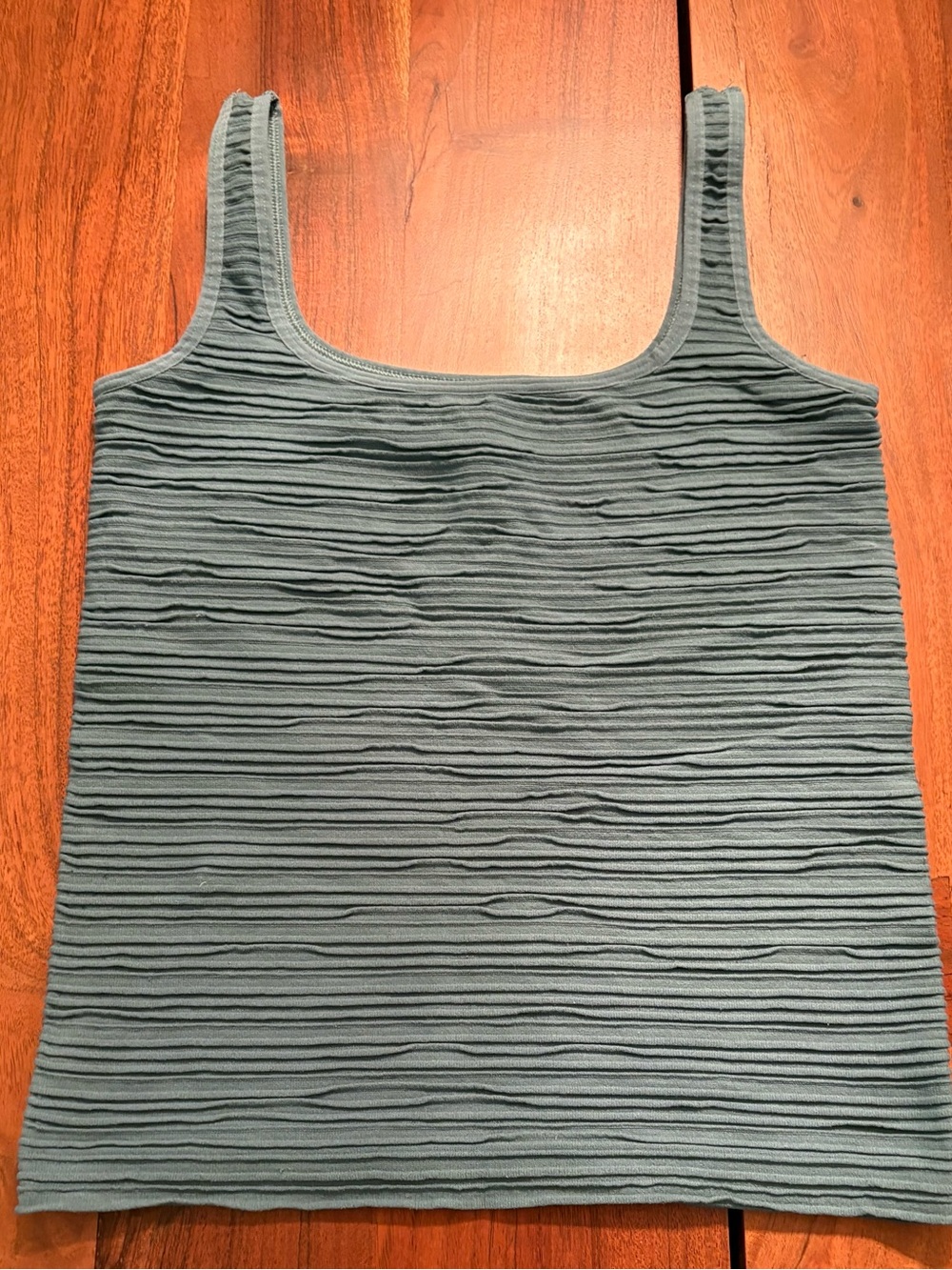 Anthropologie Ribbed textured Tank Top in Green